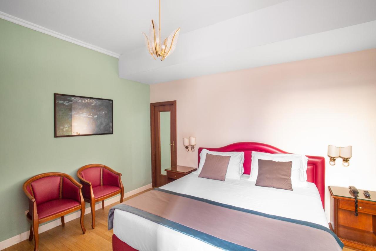 Hotel Piazza Di Spagna Рим Екстериор снимка