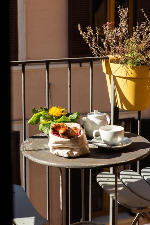 Hotel Piazza Di Spagna Рим Екстериор снимка