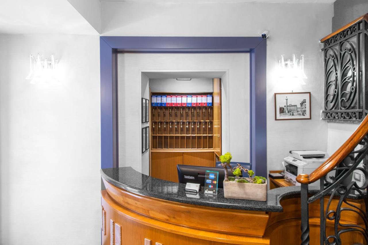 Hotel Piazza Di Spagna Рим Екстериор снимка